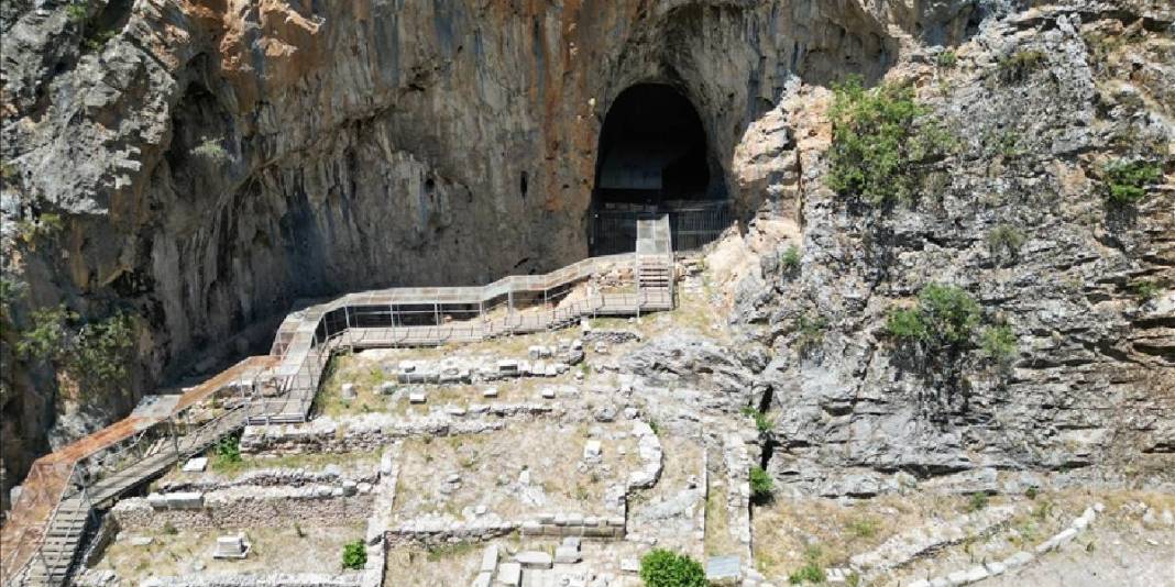 Isparta’da doğayla tarihin buluştuğu o yer! Hayran olmamak elde değil: Yaz rotasına ekleneceklerden biri… 2